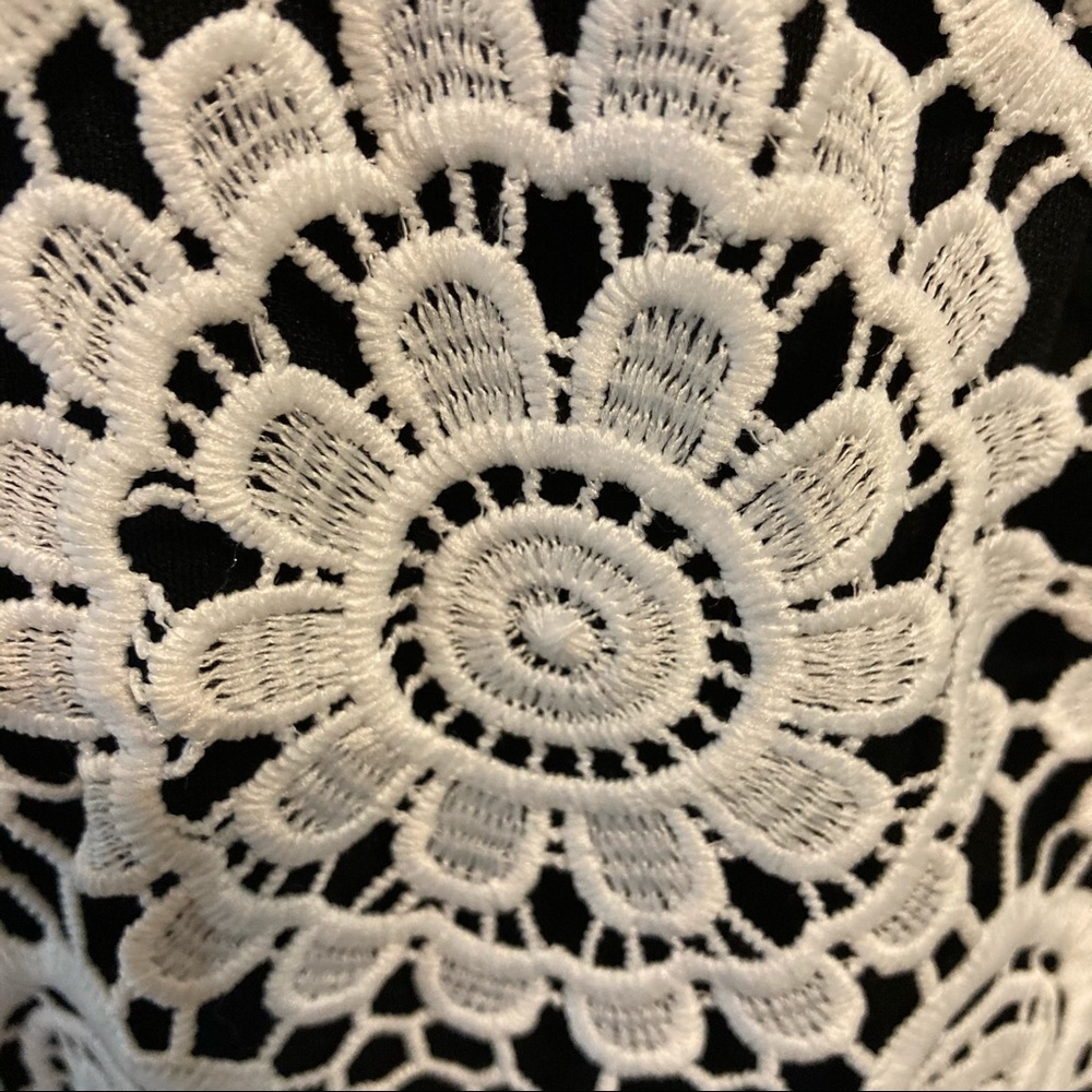 R & M RICHARDS DRESS WHITE OVERLAY DRESS SIZE 8 - Picture 7 of 9